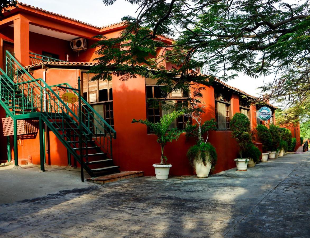 Adham Compound Hotel King Mariout Kültér fotó