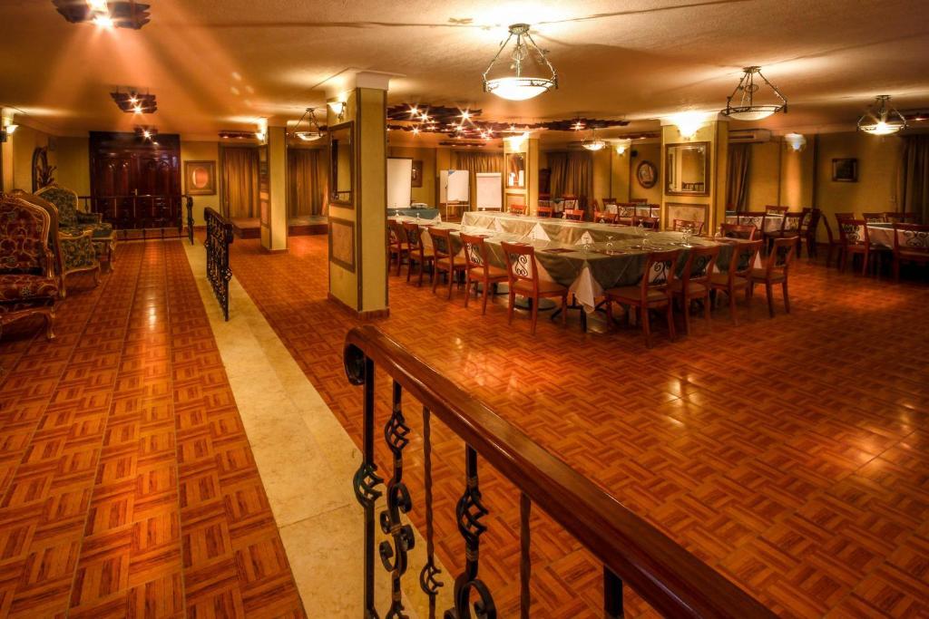 Adham Compound Hotel King Mariout Kültér fotó