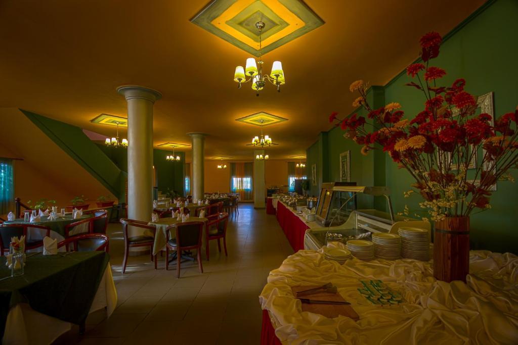 Adham Compound Hotel King Mariout Kültér fotó